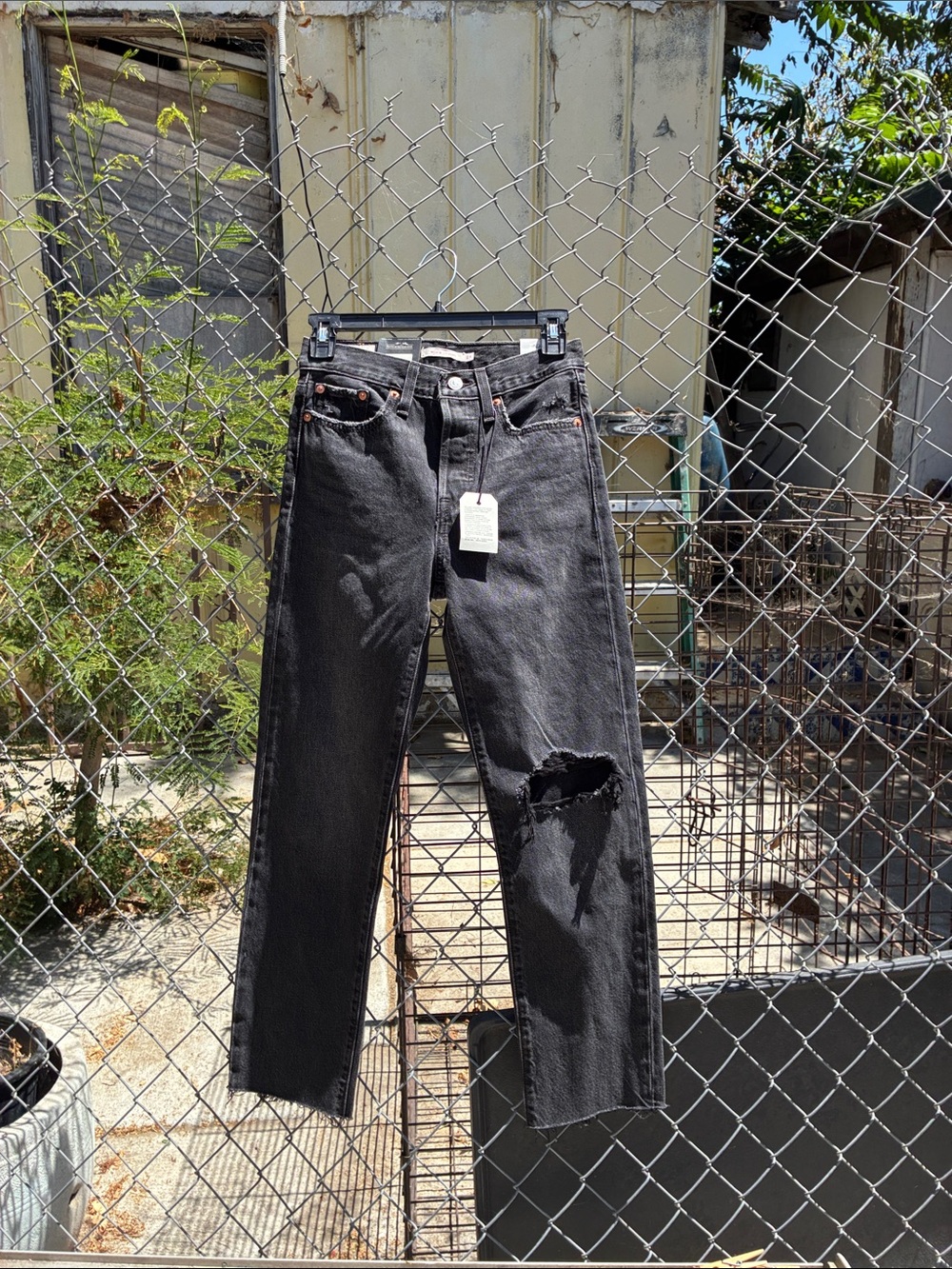 Levi's Black Wedgie Straight Jeans NWT Distressed Raw Hem 24x26